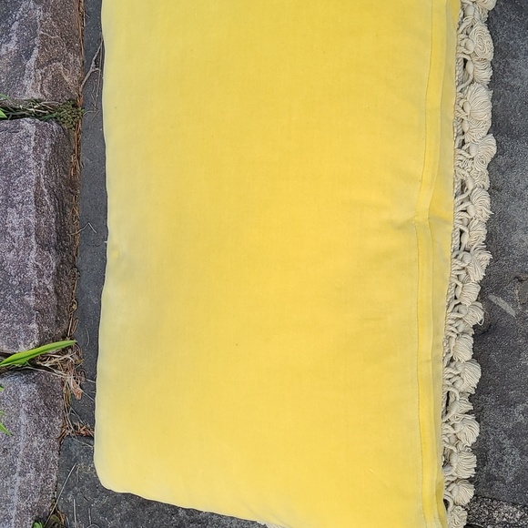 Aubusson  petit  point  floral  tassel  rectangular  pillow - Picture 5 of 16